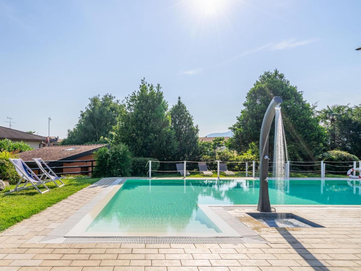 Apartment Residenza Agrifoglio-17 By Interhome Luino Zewnętrze zdjęcie