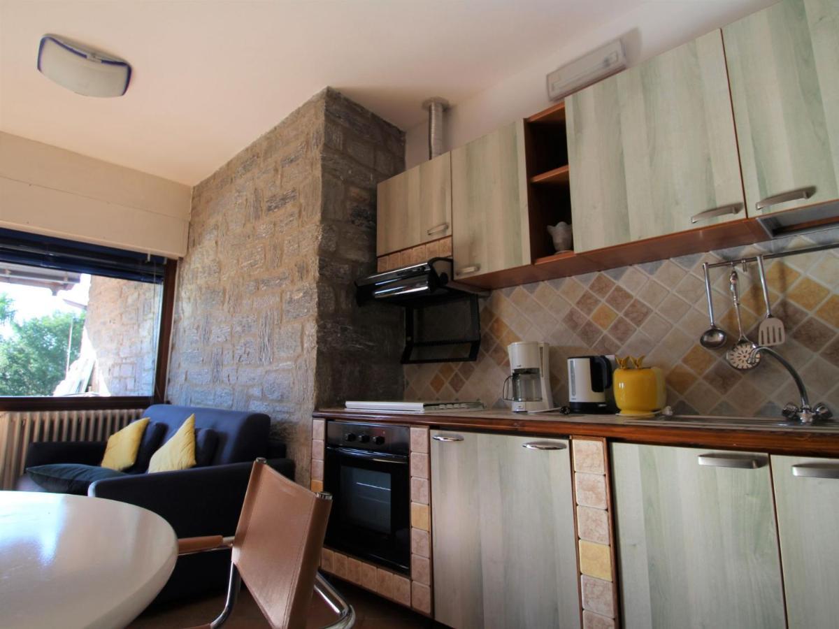 Apartment Residenza Agrifoglio-17 By Interhome Luino Zewnętrze zdjęcie